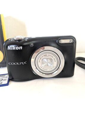 Nikon Digital Camera Coolpix A10 16.1MP - Black - Fully Working with Box